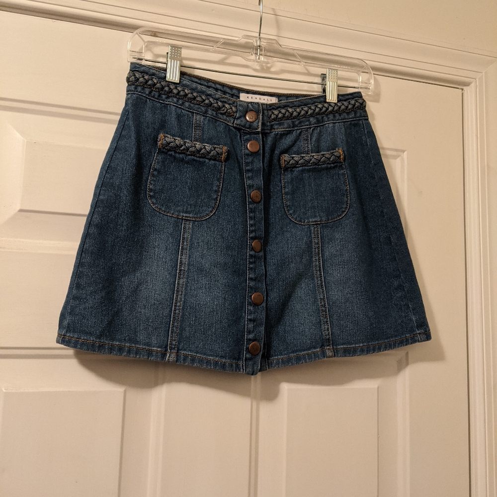 Kendall & Kylie denim skirt snap front super cute details